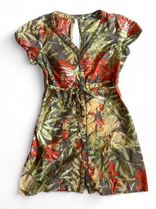 Marie Claire Dresses & Skirts - Floral tropical mini dress